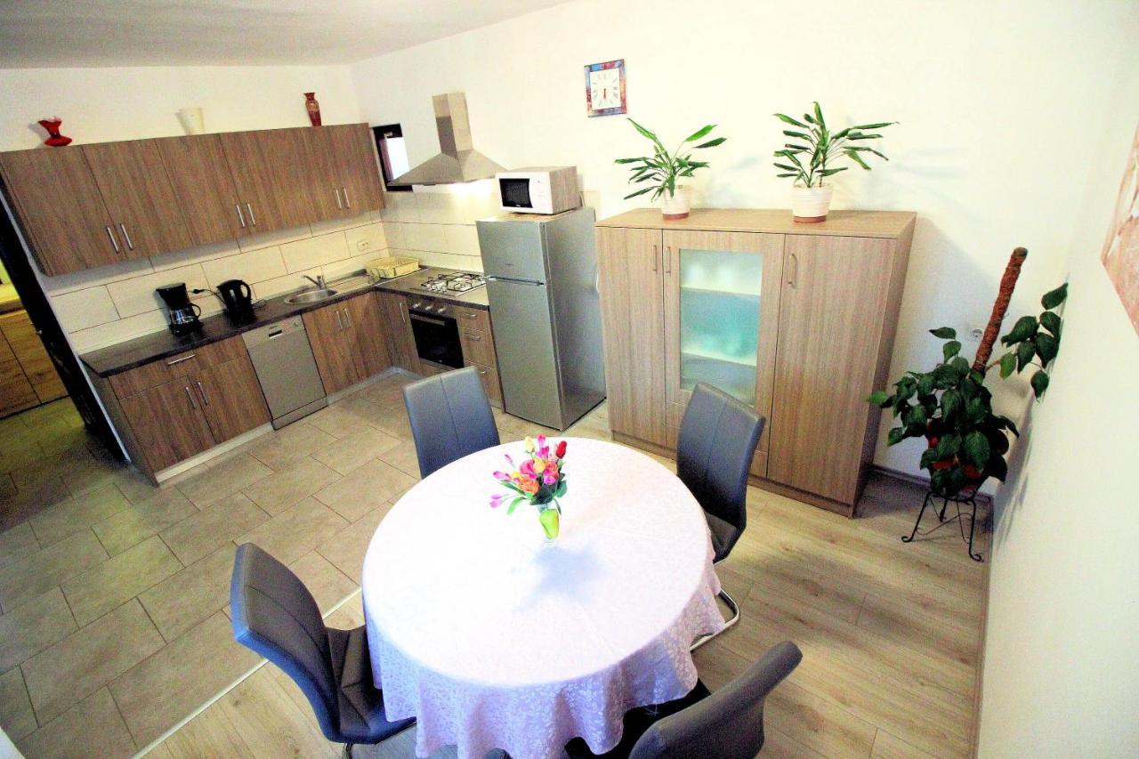 Apartment Leana เซลเซ ภายนอก รูปภาพ